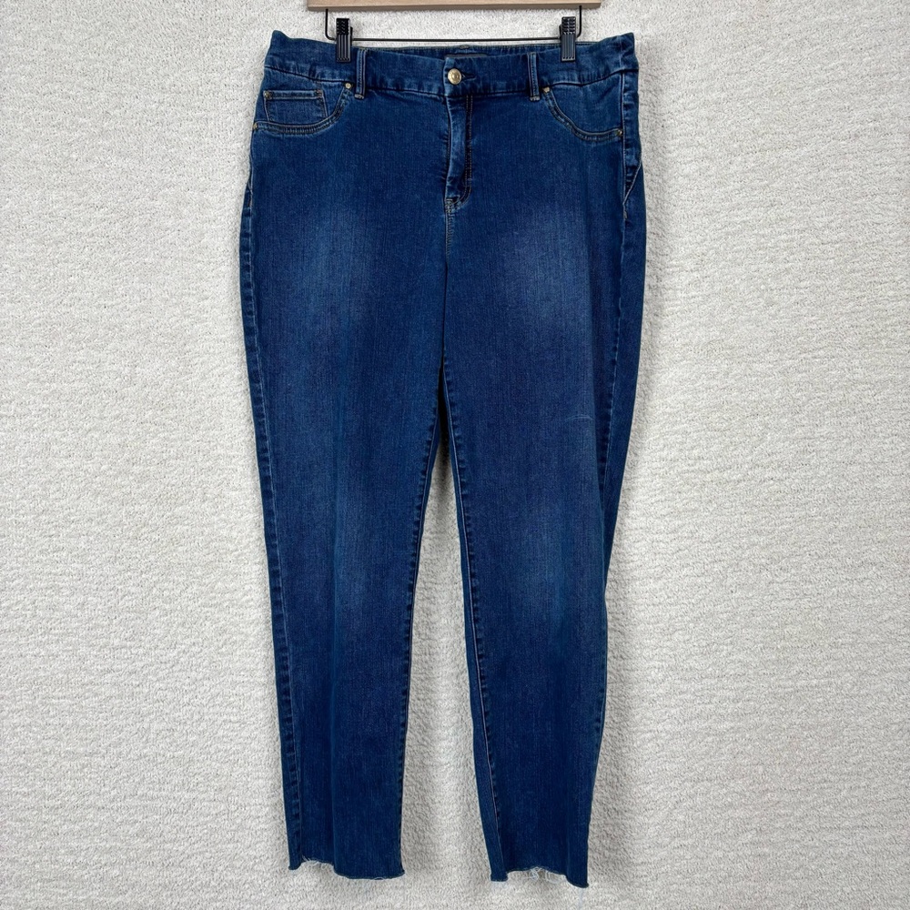 Chico's Jeans Womens 2.5 (14) Blue So Slimming Girlfriend Raw Hem Slim Straight
